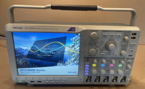 Tektronix AWG710B 2.1 GHz, 4.2 GS/s Arbitrary Waveform Generator - CALIBRATED