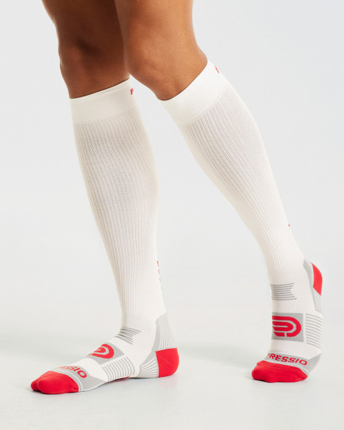 Pressio Socks - White