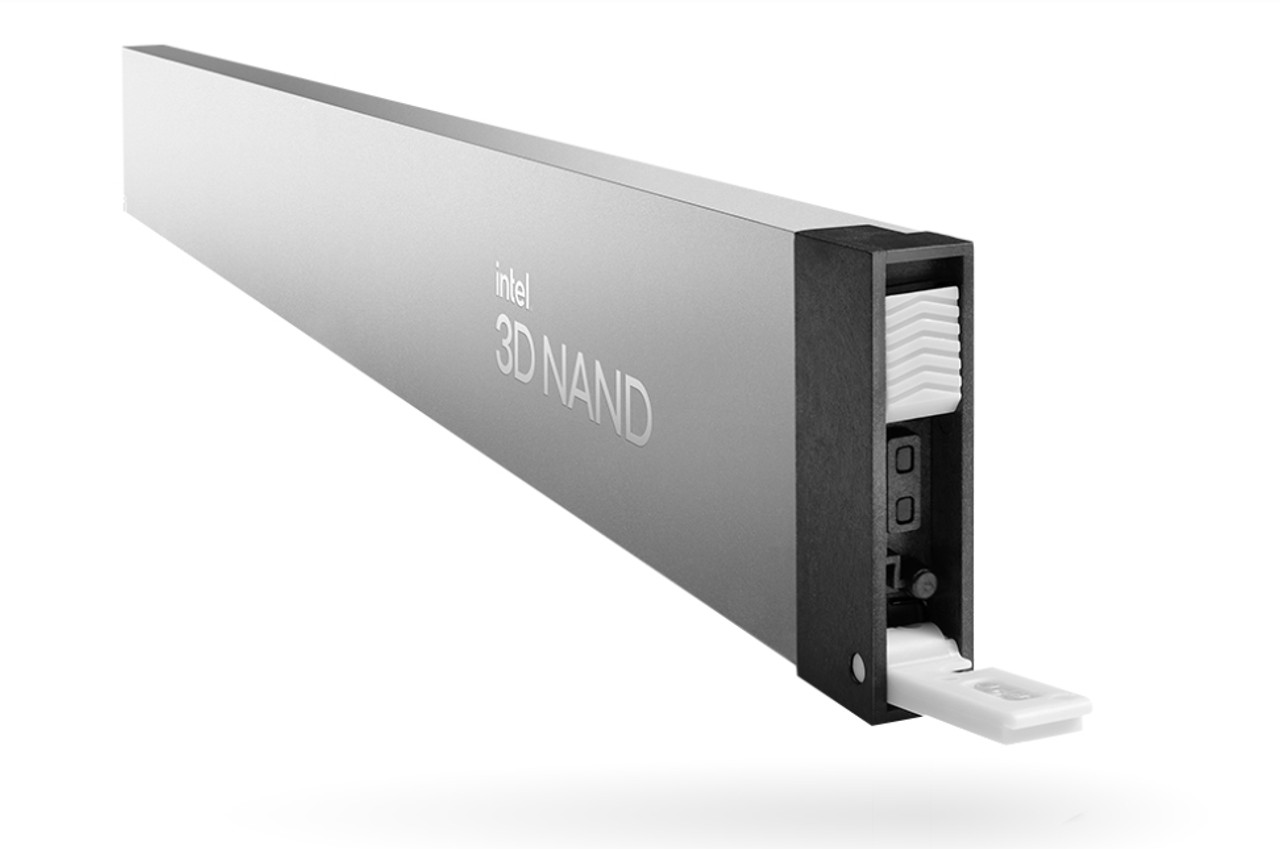 SOLIDIGM D5-P5316 E1.L 15360GB PCIe 4.0 QLC 3D NAND NVMe SSD mounted in server rack