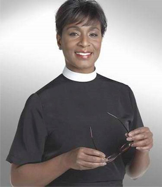 Clergy Shirt-Women-Short Sleeve Banded Collar-Size 24-Black by Short Sleeve/Black