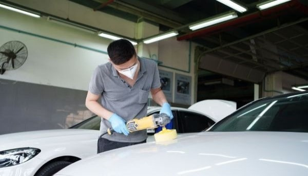 Essential Tips to Keep Your Car’s Paint Looking Like Brand New in 9 Steps