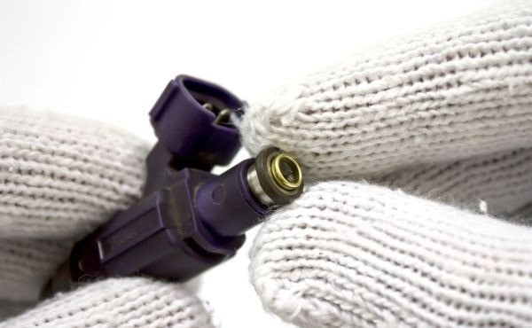 Fuel Injectors: The Heart of Your Engine’s Fuel System 2024