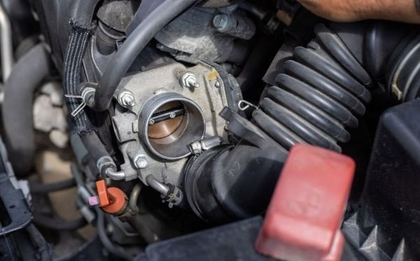 Throttle Body: Essential Component for Engine Airflow Management in 2024