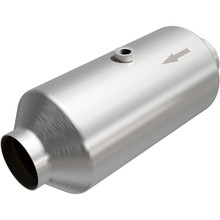 Magnaflow 3.00in. C/C 6in. spun body Universal Converter - 51299