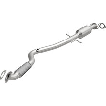 Magnaflow 11-14 Cruze 1.8 L Underbody Direct Fit Converter - 52091