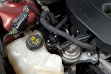 J&L 13-19 Ford Fusion 1.5L EcoBoost Oil Separator 3.0 Passenger Side - Black Anodized - 3039P-B