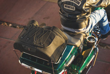 Kuryakyn Momentum Hitchhiker Trunk Rack Bag - 5281