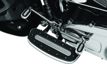 Kuryakyn Heavy Industry Driver Floorboards Chrome - 7041