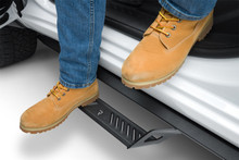 N-Fab Predator Pro 19-20 Chevy/GMC 1500 Double Cab - Cab Length - Tex. Black - PRC1971QC-TX