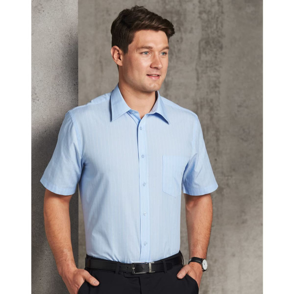 Men's Pin Stripe Short Sleeve Shirt