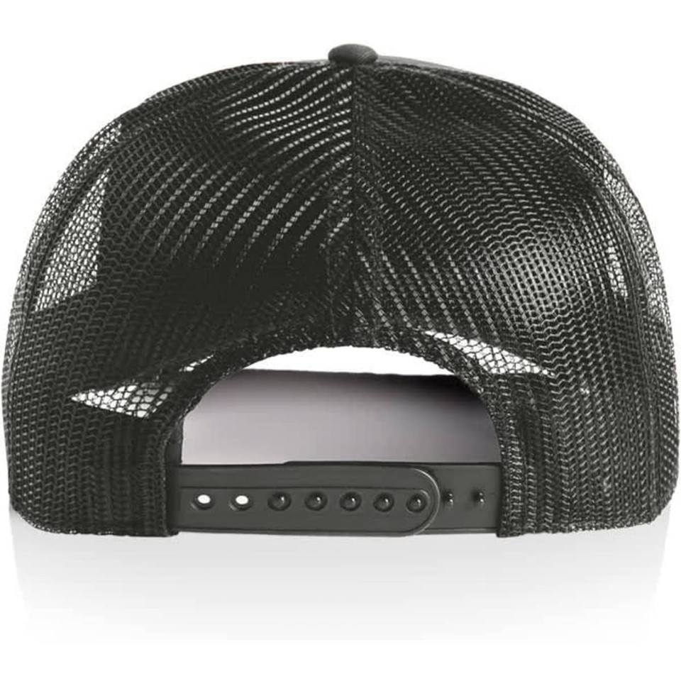 Stock Contrast Trucker