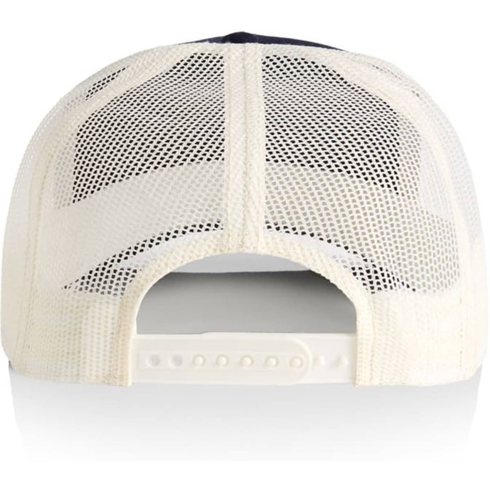 Stock Contrast Trucker