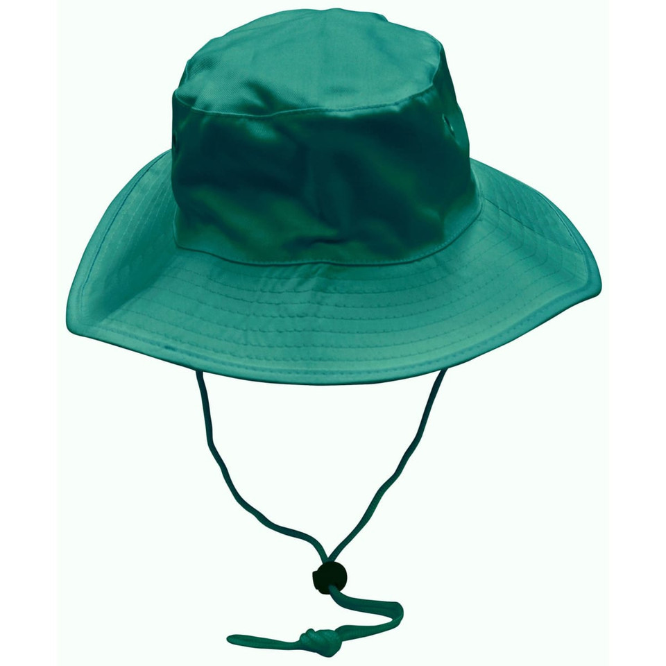 Surf hat with clip on chin strap