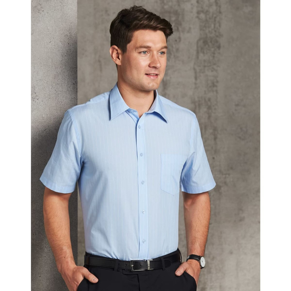 Men's Pin Stripe Short Sleeve Shirt