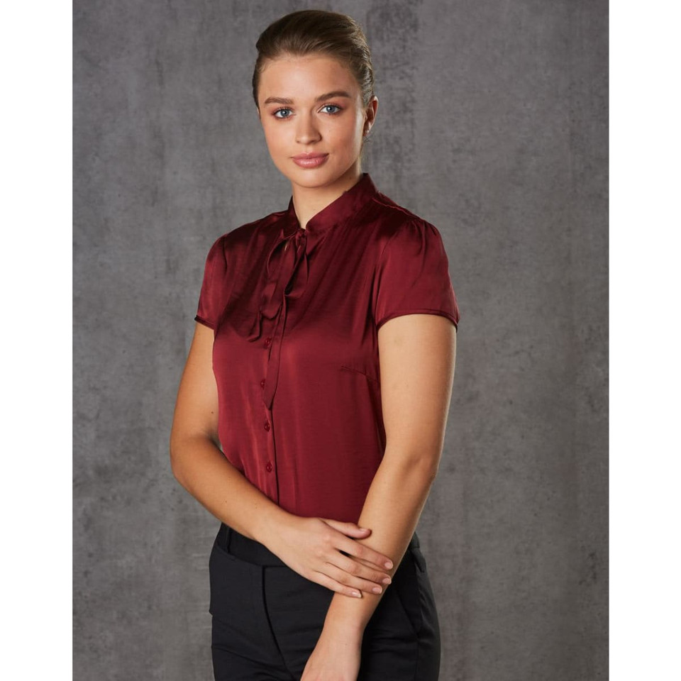 Women's Tie Neck Blouse