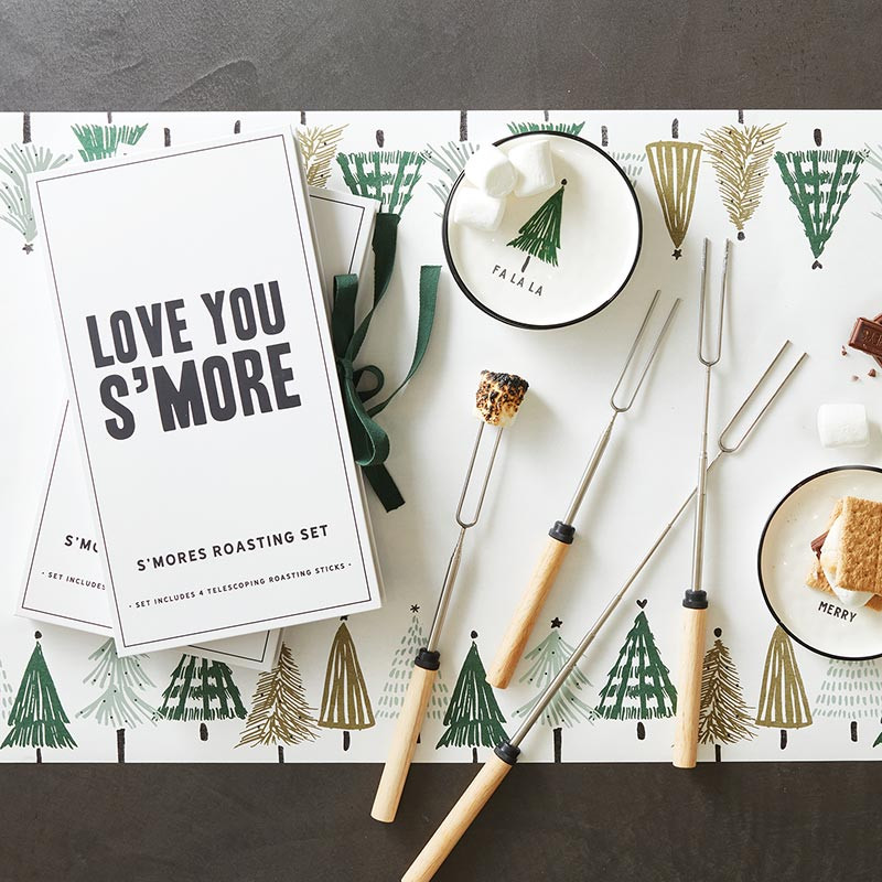 Santa Barbara Design Studio S'mores Roasting Set - Thumbnail 4