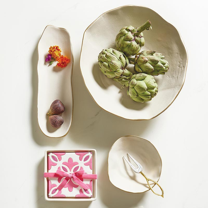 Santa Barbara Design Studio Ceramic Napkin Tray and Napkins
