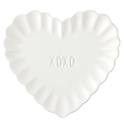 Face to Face Ceramic Scallop Heart Plate - XOXO