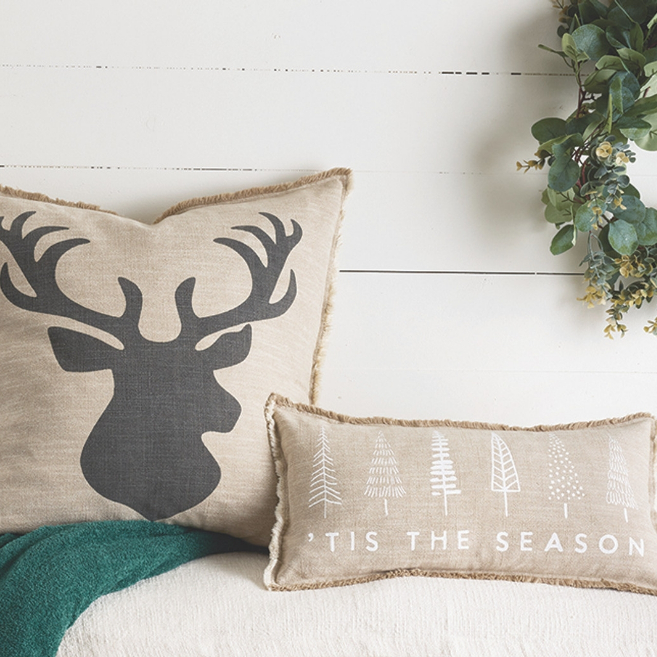 SHOP HOLIDAY PILLOWS