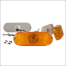 Truck-Lite Stop/Turn/Tail Lamp Kit 60302Y