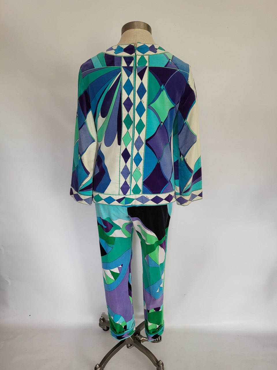 Emilio Pucci 2pc. Cool Tone Terry Classic Print Top & Pants