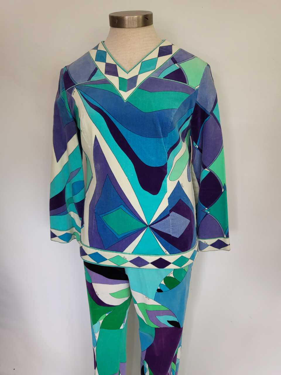 Emilio Pucci 2pc. Cool Tone Terry Classic Print Top & Pants