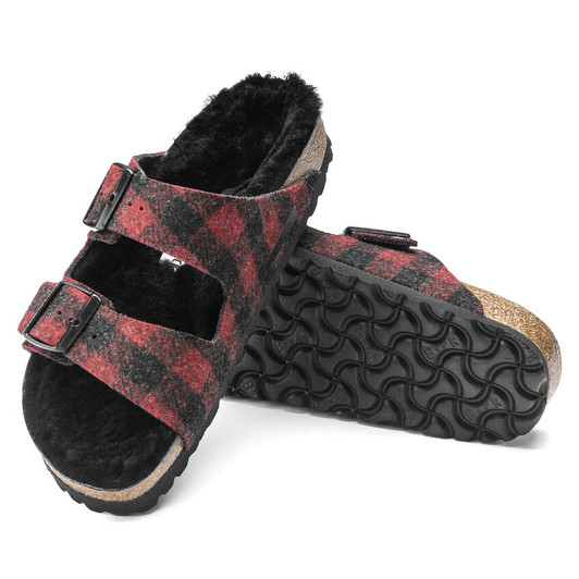  Birkenstock - Arizona Shearling Sandal - Plaid Red Wool