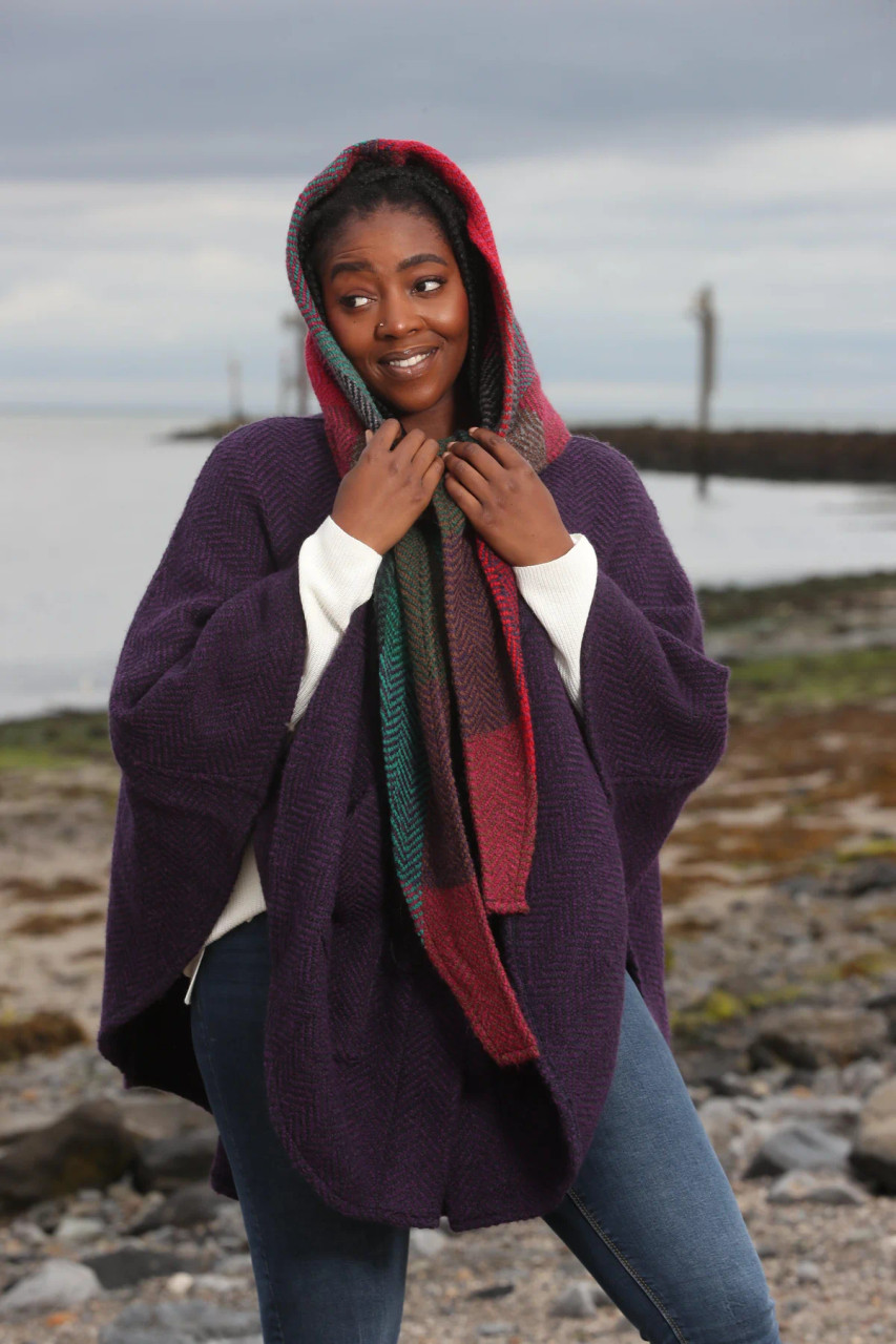 Brannigan Weavers, Killybegs Grape, Tiina Cape