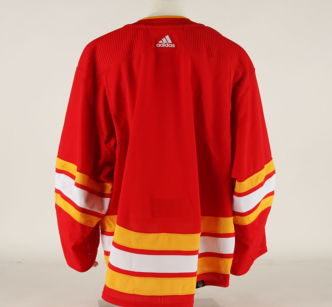 Game Jersey Calgary Flames Red Adidas Size 58G Pro Stock Hockey