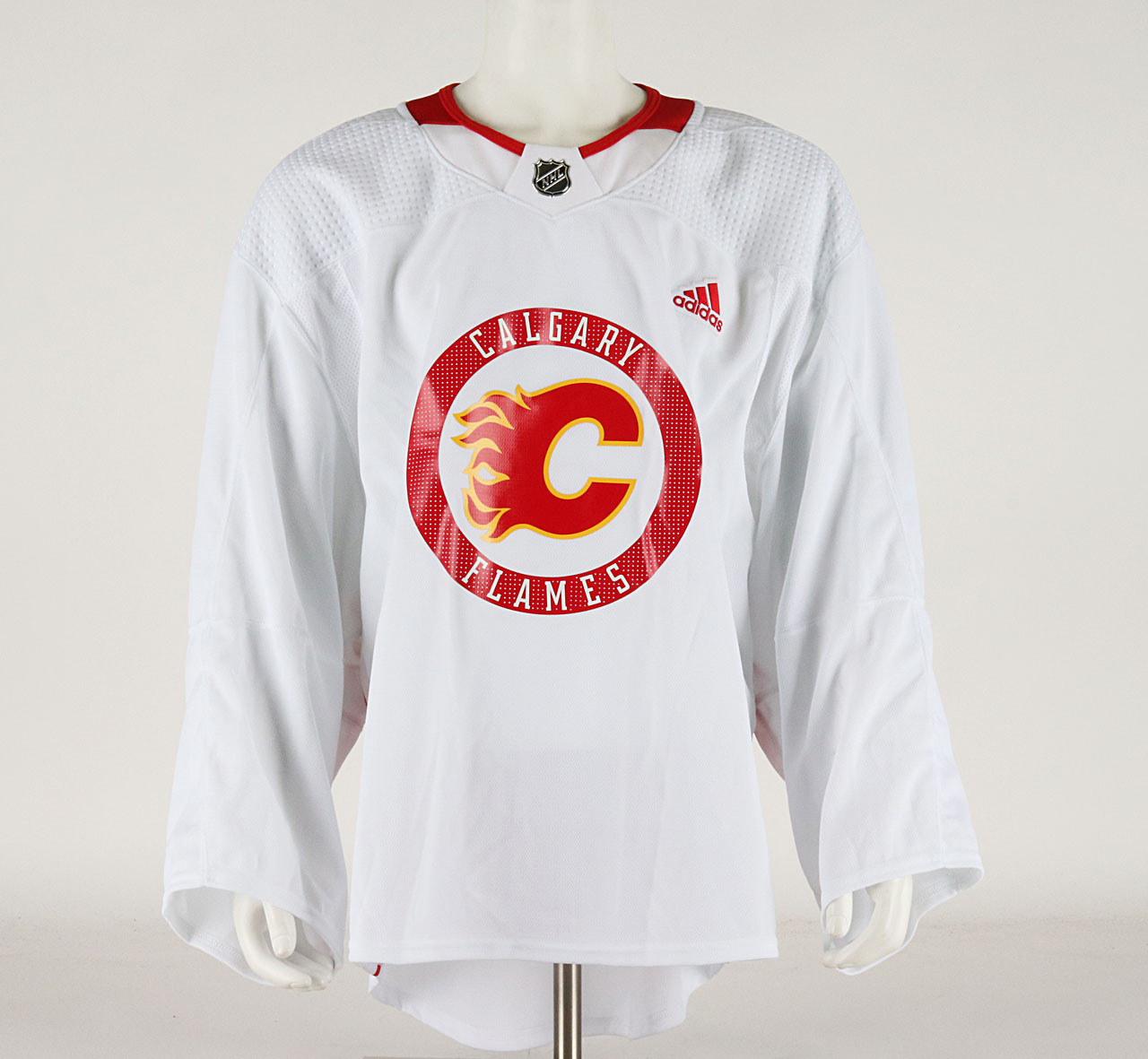 Practice Jersey Calgary Flames White Adidas Size 58G Pro