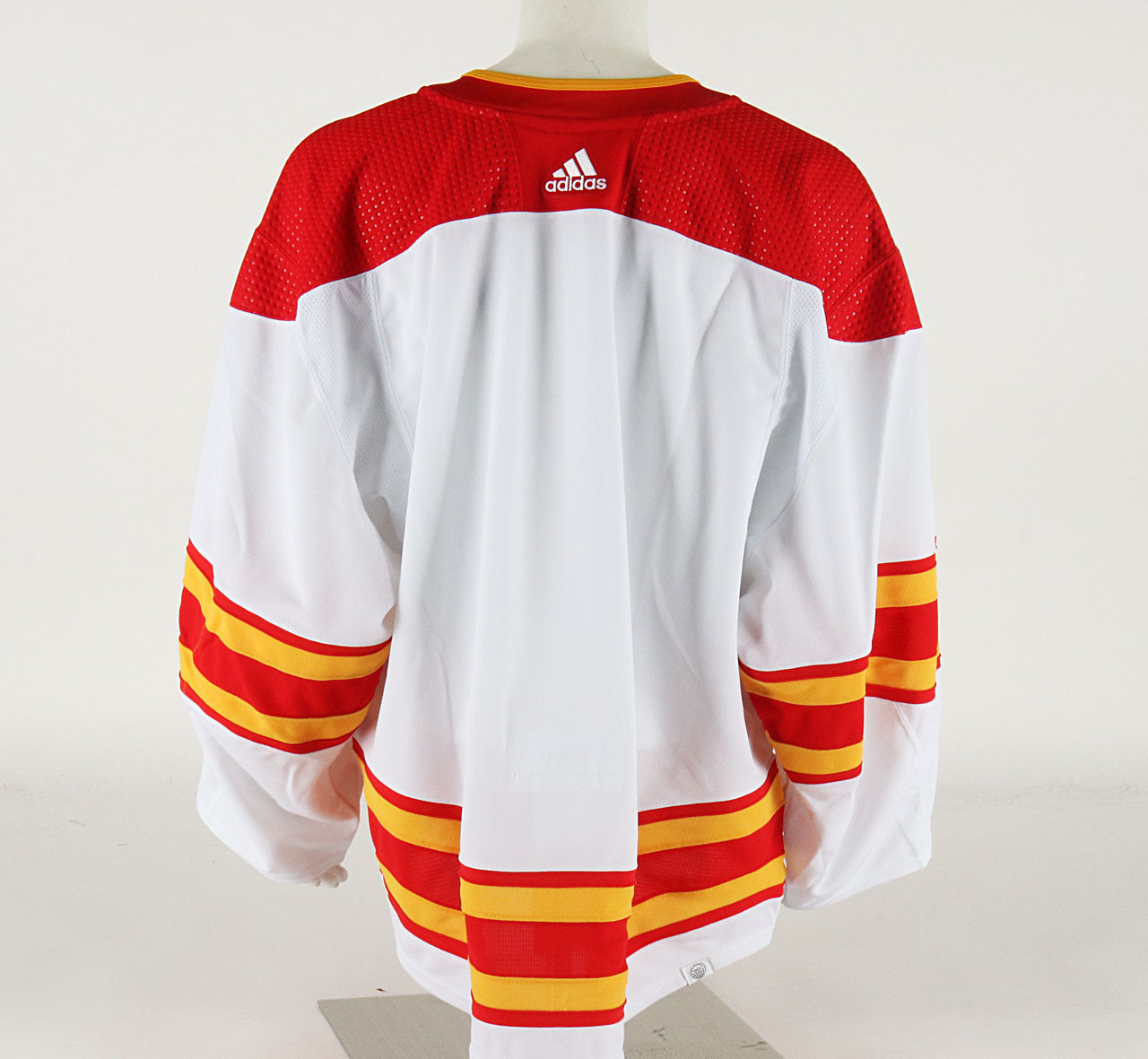 Game Jersey - Calgary Flames - White Adidas Size 58G - Pro Stock