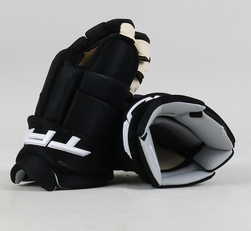 13" TRUE Catalyst 9X3 Pro Gloves - Team Stock Boston Bruins