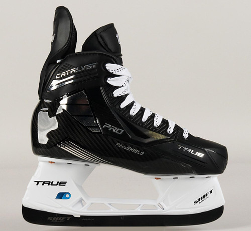 Size 7 / 7 - TRUE Catalyst Pro Skates - Robby Fabri