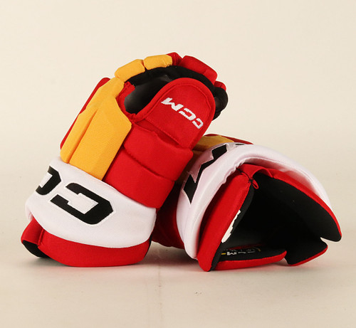 14" CCM HGTKPP Gloves - Rasmus Andersson Calgary Flames #2 14" CCM HGTKPP Gloves - Rasmus Andersson Calgary Flames #2