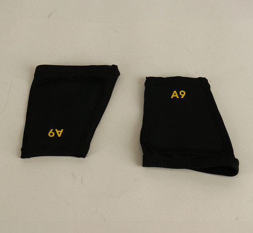 L/XL Compression Wrist Sleeve With Two-Sided Protection