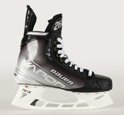 Size 11 / 10.75 - Bauer Vapor Hyperlite Skates - Blake Wheeler #2 Size 11 / 10.75 - Bauer Vapor Hyperlite Skates - Blake Wheeler #2