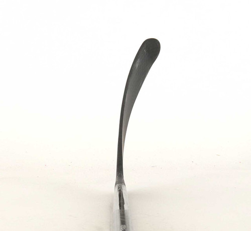 Left - Ryan O'Reilly Alpha DX Pro 'Dressed as Covert QR6 Pro' 110 Flex Stick