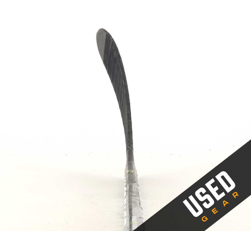 Right - Riley Nash Alpha QX 5 Flex Stick