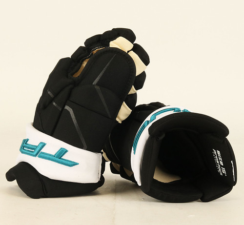 15" True Catalyst 9X Gloves - Team Stock San Jose Sharks