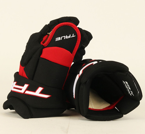 14" True Catalyst 9X Gloves - Landon Slaggert Chicago Blackhawks