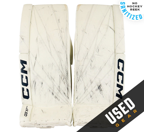 33'' - CCM Axis XF Pro White Pads - Jet Greaves Columbus Blue Jackets