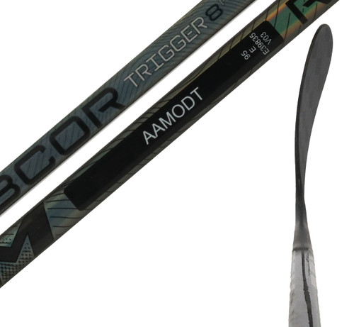 Left - Wyatt Aamodt Ribcor Trigger 7 Pro 'Dressed as Ribcor Trigger 8 Pro' 95 Flex Stick
