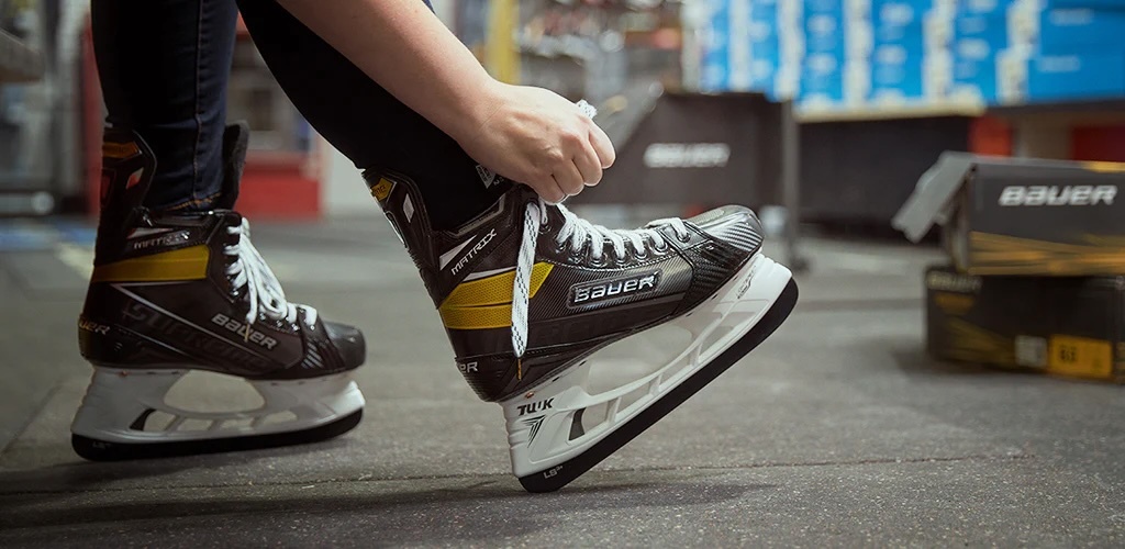 Hockey skates