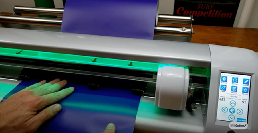 How to Make a Sticker - USCutter