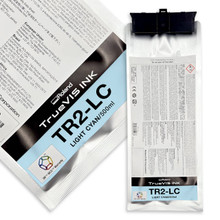 TR2_Pouches_LightCyan__00797.