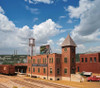 Walthers Cornerstone 933-4104 - Vintage Brick Warehouse  - HO Scale Kit