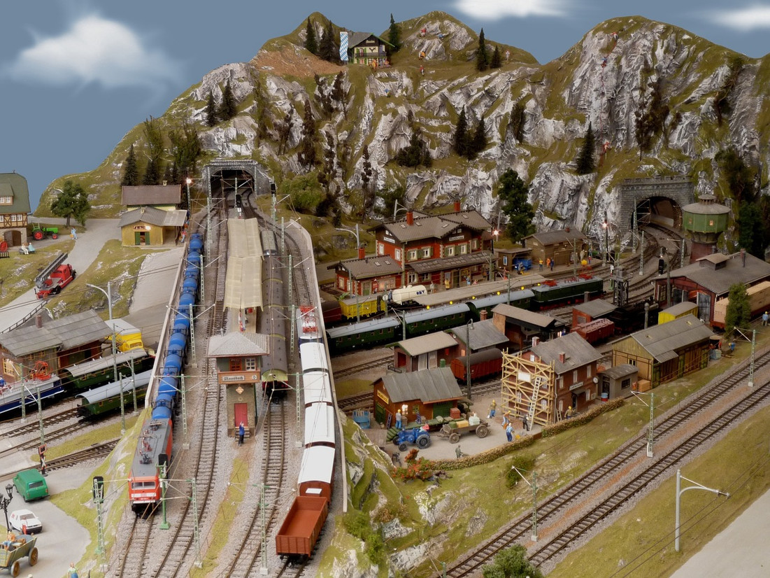 Laying the Foundation: Trackwork and Scenery