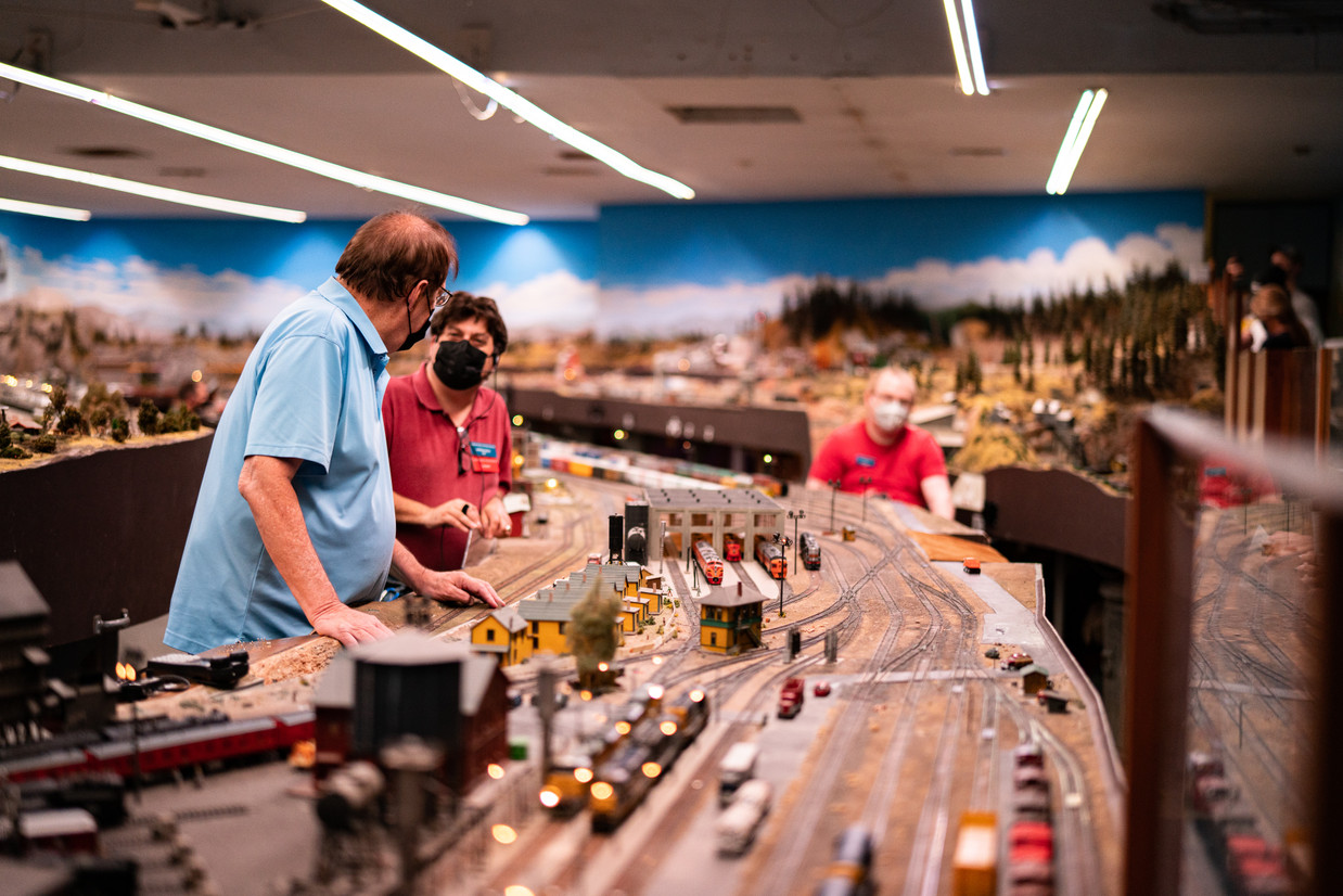 Operating Sessions Becoming the Dispatcher - Midwest Model Railroad