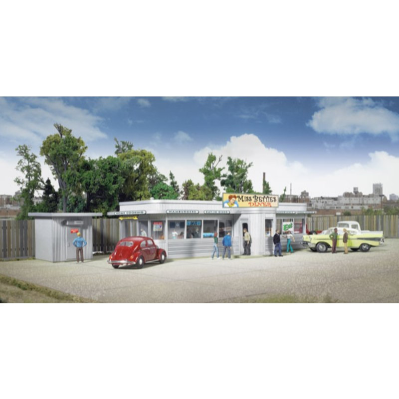 Walthers Cornerstone 933-2909 - Miss Bettie's Diner - HO Scale Kit
