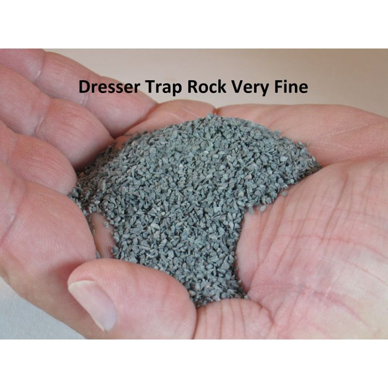 Superior Scenics DTRVF42 Dresser Trap Rock Very Fine 42 oz
